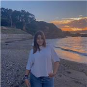 Acabado 2Bachillerato de humanidades en el IES María Casares, dispuesta a trabajar toda esta semana y fines de semana.